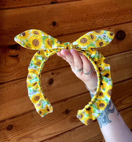 Ruffled Sunflower Knot Headband